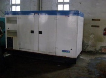 霍城康明斯150kw大型柴油二手发电机组 霍城康明斯150kw大型柴油二手发电机组